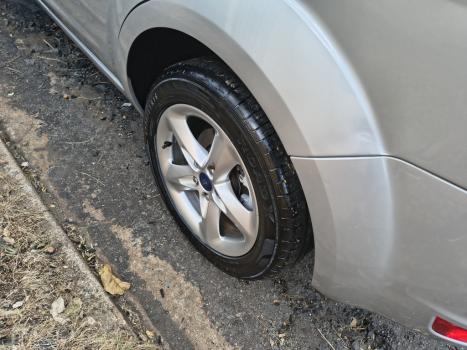 FORD Focus Hatch 1.6 4P GLX FLEX, Foto 5