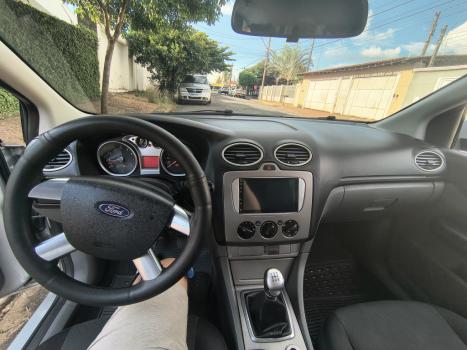 FORD Focus Hatch 1.6 4P GLX FLEX, Foto 10