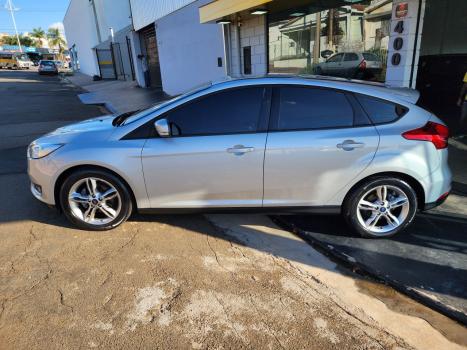 FORD Focus Hatch 1.6 16V 4P SE FLEX, Foto 3