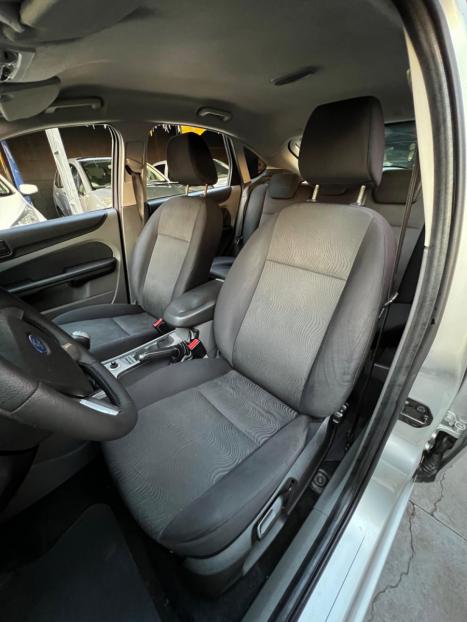 FORD Focus Hatch 1.6 4P GLX FLEX, Foto 8