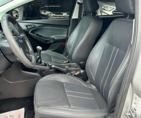 FORD Focus Hatch 1.6 4P, Foto 5