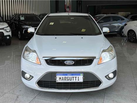 FORD Focus Hatch 1.6 4P FLEX GL, Foto 2
