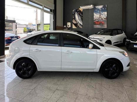 FORD Focus Hatch 1.6 4P FLEX GL, Foto 4
