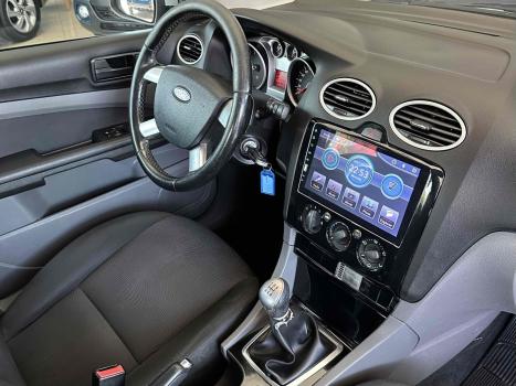 FORD Focus Hatch 1.6 4P FLEX GL, Foto 13