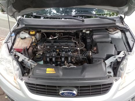 FORD Focus Hatch 1.6 4P GLX FLEX, Foto 4