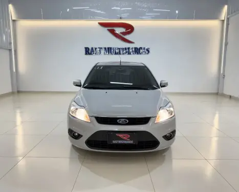 FORD Focus Hatch 1.6 16V 4P FLEX GL, Foto 1