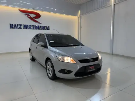 FORD Focus Hatch 1.6 16V 4P FLEX GL, Foto 2