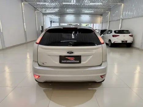 FORD Focus Hatch 1.6 16V 4P FLEX GL, Foto 7