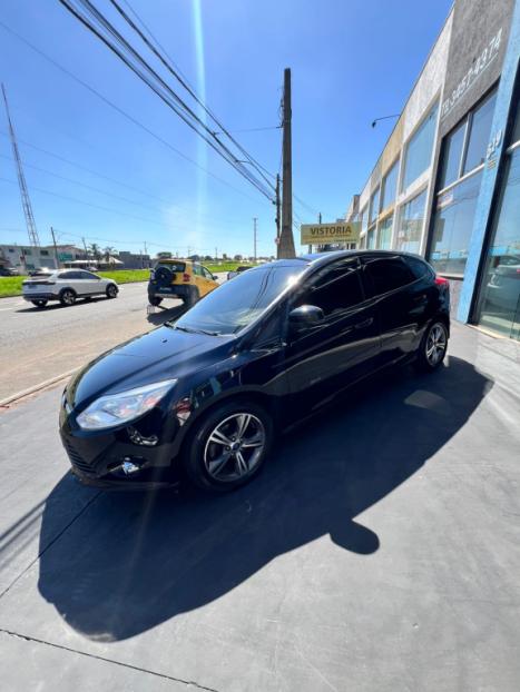 FORD Focus Hatch 1.6 16V 4P SE FLEX, Foto 2