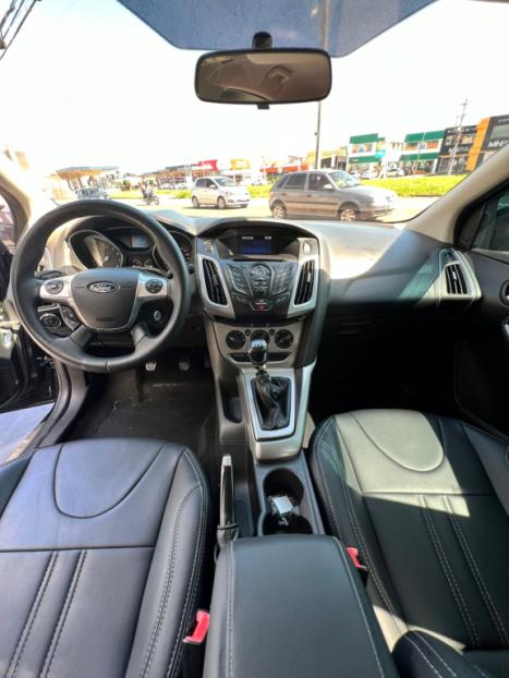 FORD Focus Hatch 1.6 16V 4P SE FLEX, Foto 9