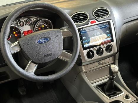 FORD Focus Hatch 1.6 16V 4P FLEX GL, Foto 5