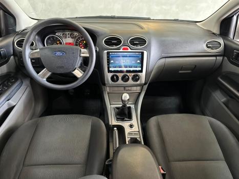 FORD Focus Hatch 1.6 16V 4P FLEX GL, Foto 6