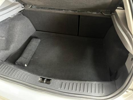 FORD Focus Hatch 1.6 16V 4P FLEX GL, Foto 13