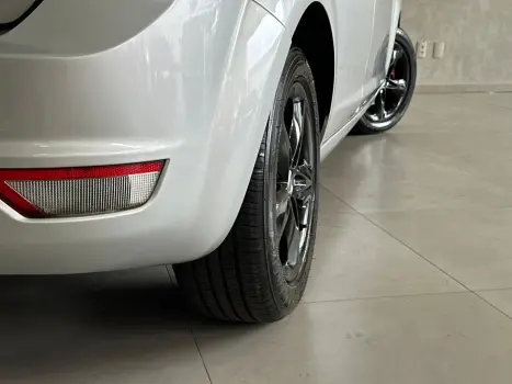 FORD Focus Hatch 1.6 16V 4P FLEX GL, Foto 19