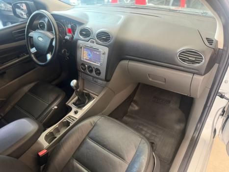 FORD Focus Hatch 1.6 4P GLX FLEX, Foto 6
