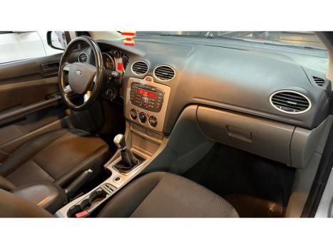 FORD Focus Hatch 1.6 4P GLX FLEX, Foto 19