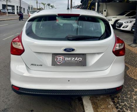 FORD Focus Hatch 1.6 16V 4P FLEX S, Foto 2