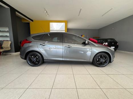 FORD Focus Hatch 1.6 16V 4P FLEX SE POWERSHIFT AUTOM�TICO, Foto 4