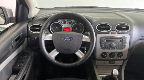 FORD Focus Hatch 1.6 4P FLEX GL, Foto 7