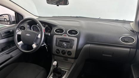 FORD Focus Hatch 1.6 4P FLEX GL, Foto 8