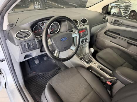 FORD Focus Hatch 1.6 4P GLX FLEX, Foto 10
