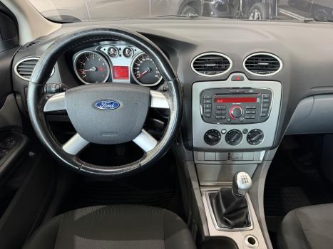 FORD Focus Hatch 1.6 4P GLX FLEX, Foto 12