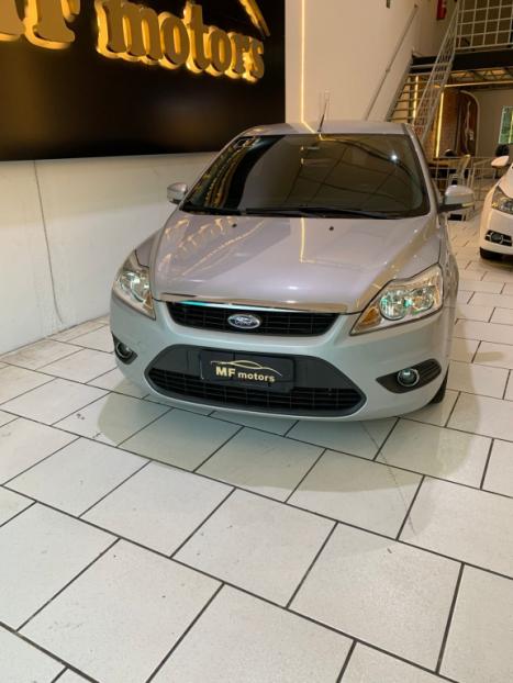 FORD Focus Hatch 1.6 16V 4P SE PLUS FLEX, Foto 2