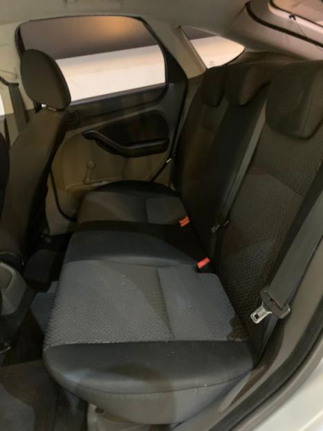 FORD Focus Hatch 1.6 16V 4P SE PLUS FLEX, Foto 13