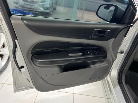 FORD Focus Hatch 1.6 4P GLX FLEX, Foto 8