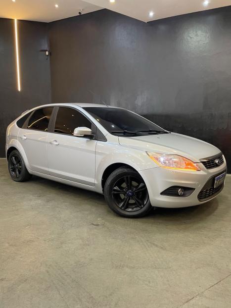 FORD Focus Hatch 1.6 16V 4P SE FLEX, Foto 2