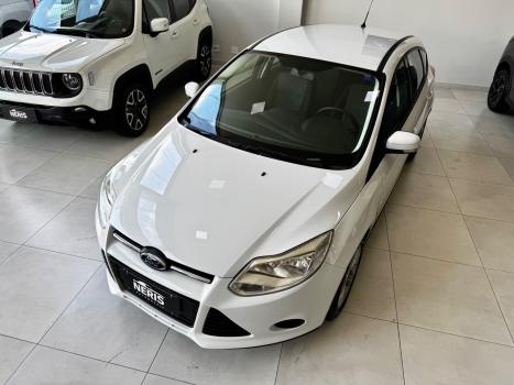FORD Focus Hatch 1.6 16V 4P FLEX S, Foto 4