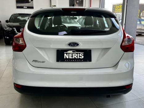 FORD Focus Hatch 1.6 16V 4P FLEX S, Foto 6