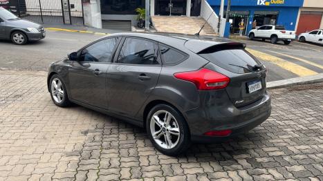 FORD Focus Hatch 1.6 16V 4P SE FLEX, Foto 4