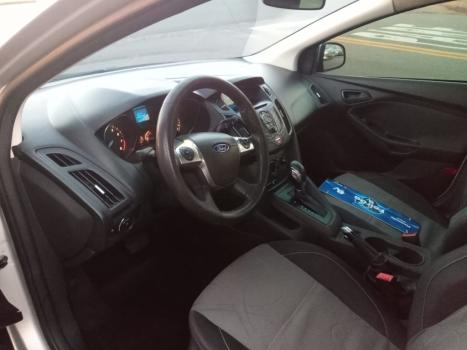FORD Focus Hatch 1.6 16V 4P FLEX SE POWERSHIFT AUTOM�TICO, Foto 5
