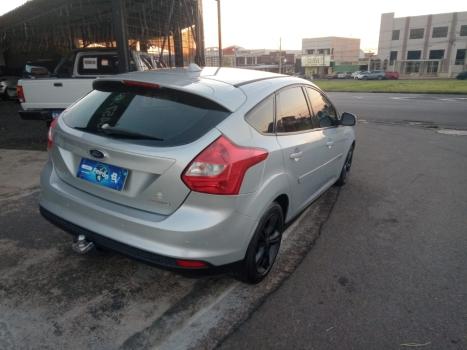 FORD Focus Hatch 1.6 16V 4P FLEX SE POWERSHIFT AUTOM�TICO, Foto 9