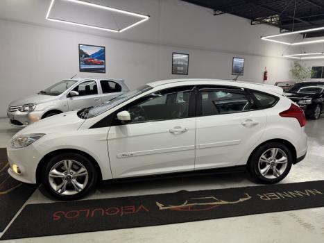 FORD Focus Hatch 1.6 16V 4P SE FLEX, Foto 6