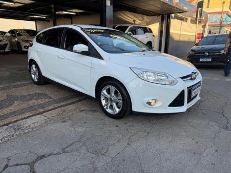 FORD Focus Hatch 1.6 16V 4P FLEX SE POWERSHIFT AUTOM�TICO, Foto 2
