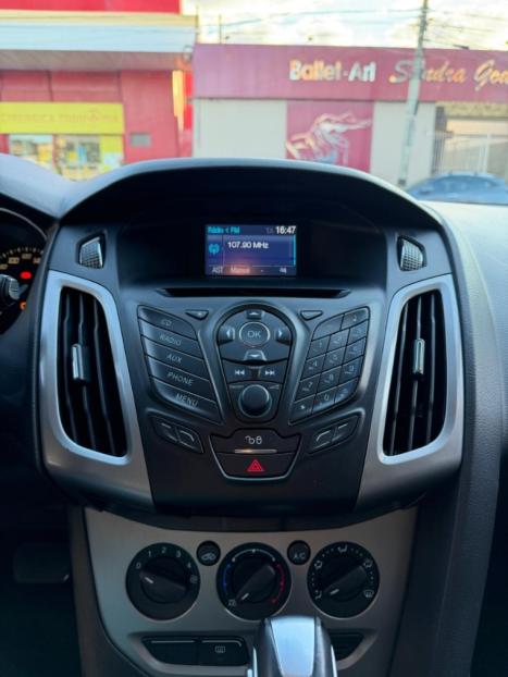 FORD Focus Hatch 1.6 16V 4P FLEX SE POWERSHIFT AUTOM�TICO, Foto 12