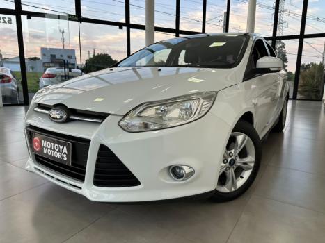 FORD Focus Hatch 1.6 16V 4P FLEX SE POWERSHIFT AUTOM�TICO, Foto 2