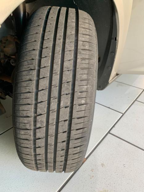 FORD Focus Hatch 1.6 16V 4P SE PLUS FLEX, Foto 9