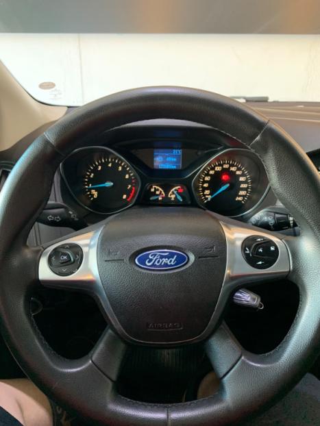FORD Focus Hatch 1.6 16V 4P SE PLUS FLEX, Foto 10