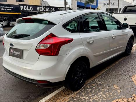 FORD Focus Hatch 1.6 16V 4P SE FLEX, Foto 3