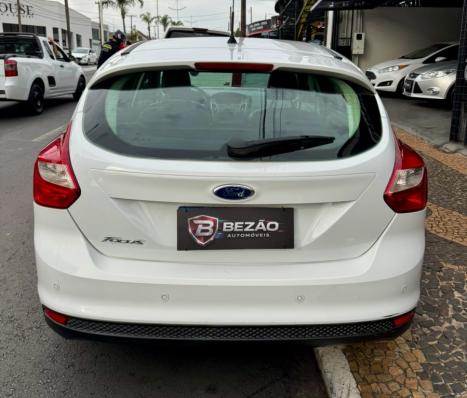 FORD Focus Hatch 1.6 16V 4P SE FLEX, Foto 5