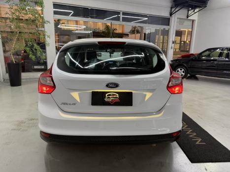 FORD Focus Hatch 1.6 16V 4P SE FLEX, Foto 4