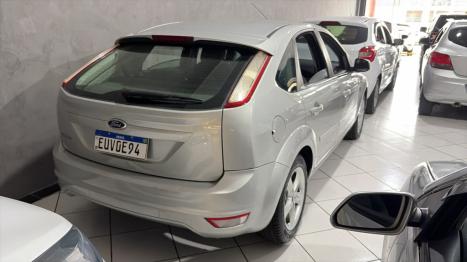 FORD Focus Hatch 1.6 4P, Foto 2