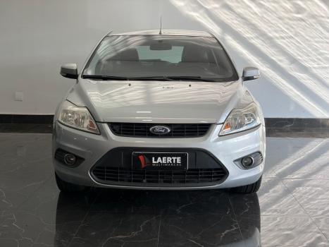 FORD Focus Hatch 1.6 4P, Foto 2
