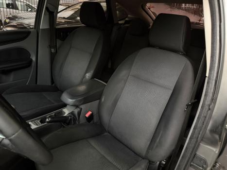 FORD Focus Hatch 1.6 4P GLX FLEX, Foto 12