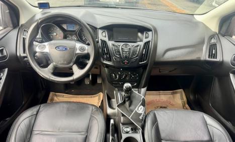 FORD Focus Hatch 1.6 16V 4P FLEX S, Foto 6
