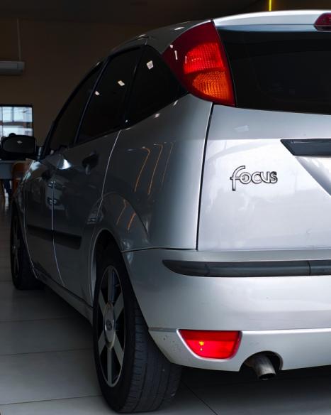FORD Focus Hatch 1.6 16V 4P FLEX S, Foto 3