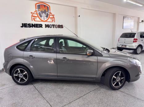 FORD Focus Hatch 1.6 4P GLX FLEX, Foto 2